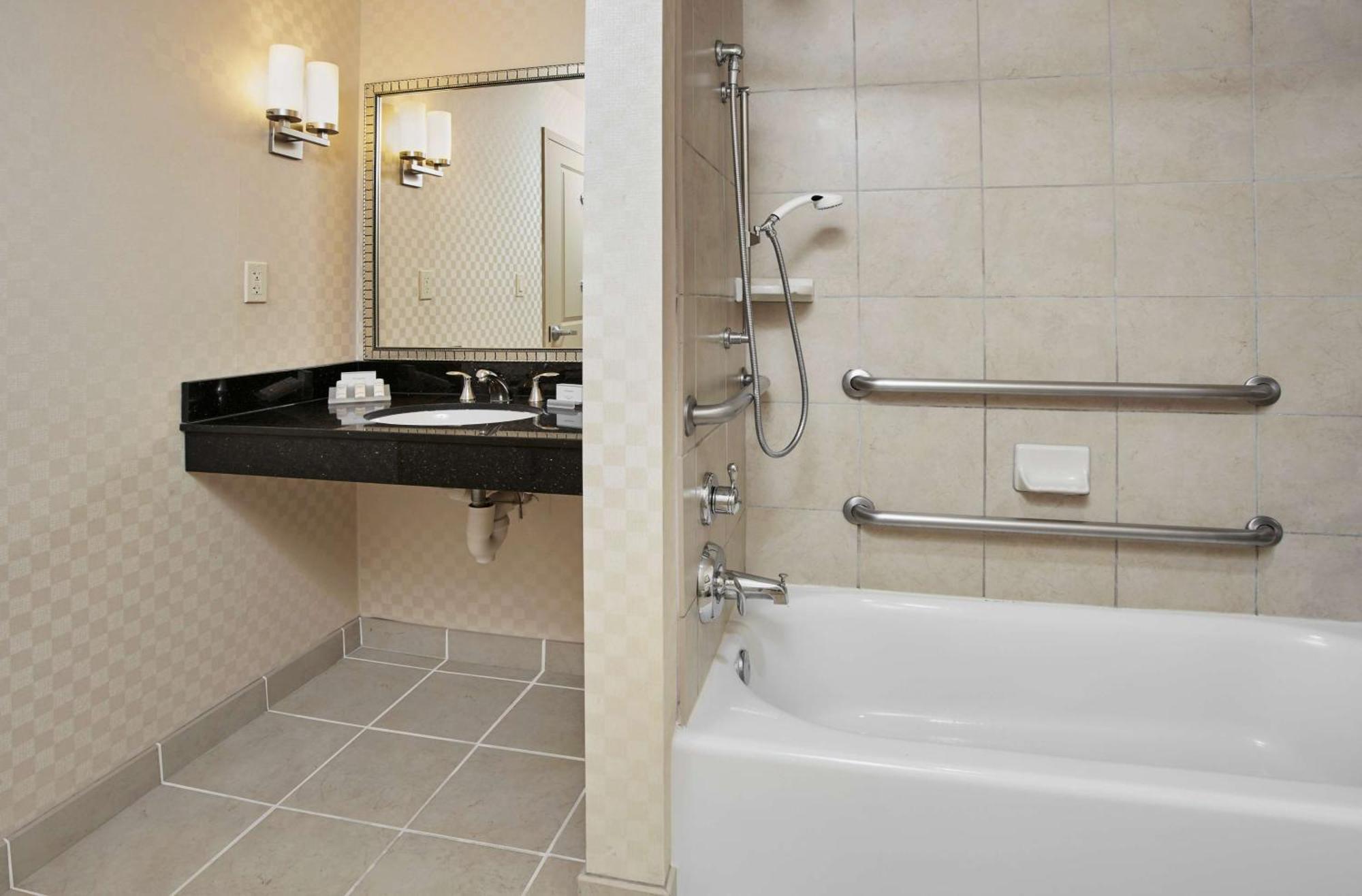 Hilton Garden Inn Rockville - Gaithersburg מראה חיצוני תמונה