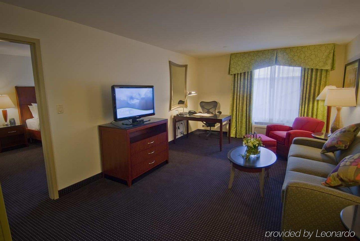 Hilton Garden Inn Rockville - Gaithersburg חדר תמונה